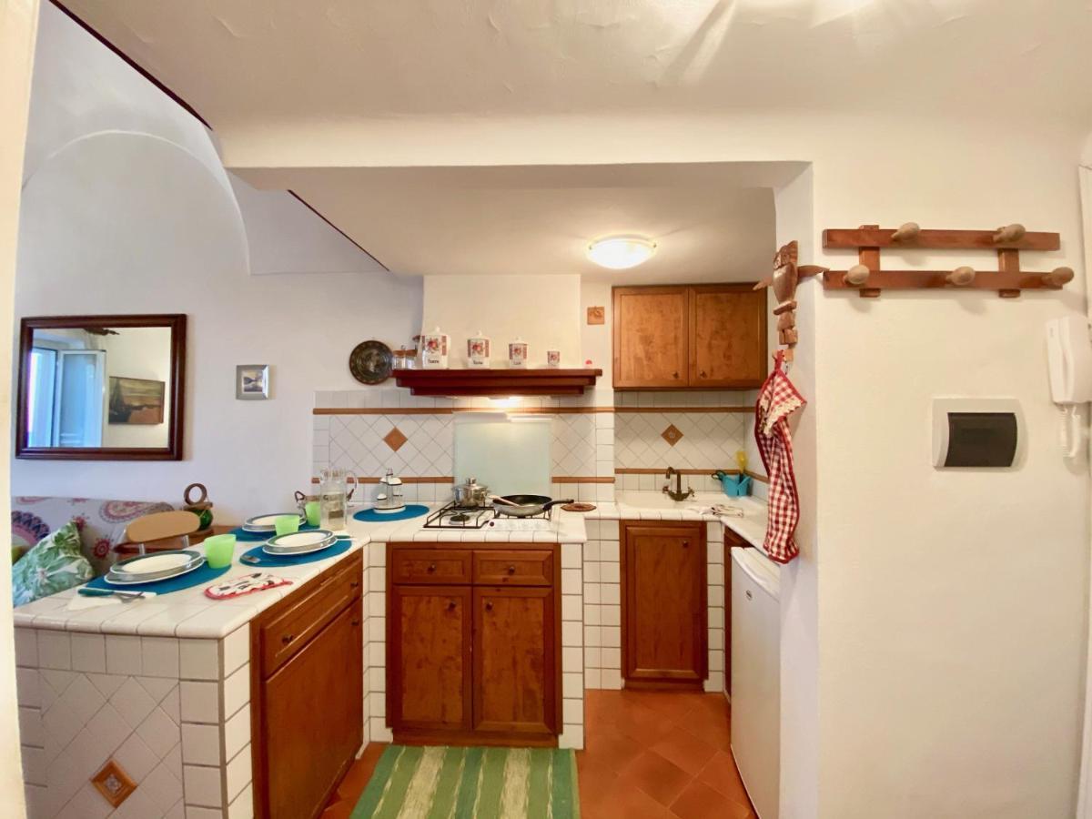 holidaycasa Romano - Vacanza nel cuore di Sperlonga Exterior foto